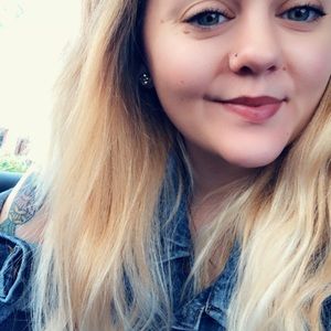 Meet your Posher, Ellen